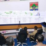 Penjabat (Pj) Wali Kota Lubuk Linggau,  H Koimudin menghadiri rapat inflasi bersama Kemendagri melalui  zoom di Command Center Pemkot Lubuk Linggau, Jalan Garuda No.35 RT.02 Kelurahan Kayu Ara Kecamatan Lubuk Linggau Barat I, Senin(7/10/2024).