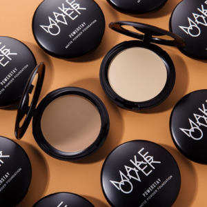 Make Over Powerstay Matte Powder Foundation