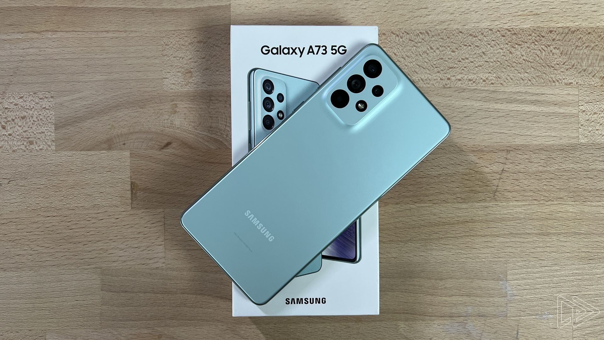 Samsung Galaxy A73 