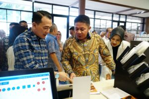 Gubernur Sumatera Selatan (Sumsel) H Herman Deru menyambut dengan antusias atas dilakukannya Grand Opening Cabang Kedai Kopi Rumah Loer berlokasi di Jalan Kapten A. Rivai Palembang, Sabtu (10/5/2025).