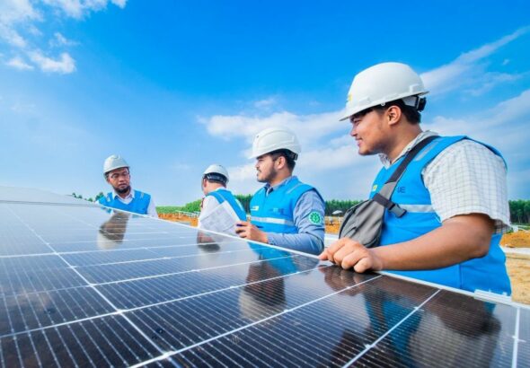 Pemerintah melalui PT PLN (Persero) kembali menghadirkan program stimulus ekonomi berupa diskon tarif listrik sebesar 50 persen bagi pelanggan rumah tangga.