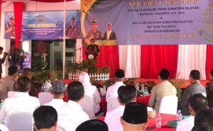 Kepala Lembaga Pemasyarakatan (Kalapas) Kelas IIA Lubuklinggau, Budi Yuliarno, menghadiri kegiatan kunjungan kerja Kepala Kejaksaan Tinggi Sumatera Selatan, Dr. Yulianto, S.H., M.H., di Kejaksaan Negeri Musi Rawas pada Rabu, 30 April 2025